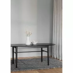 Rowico AB AKITA Ruokapöytä Ovaali 190 X 90 Cm -Huonekalu kauppa Akita ruokapoyta musta 119754 miljoo