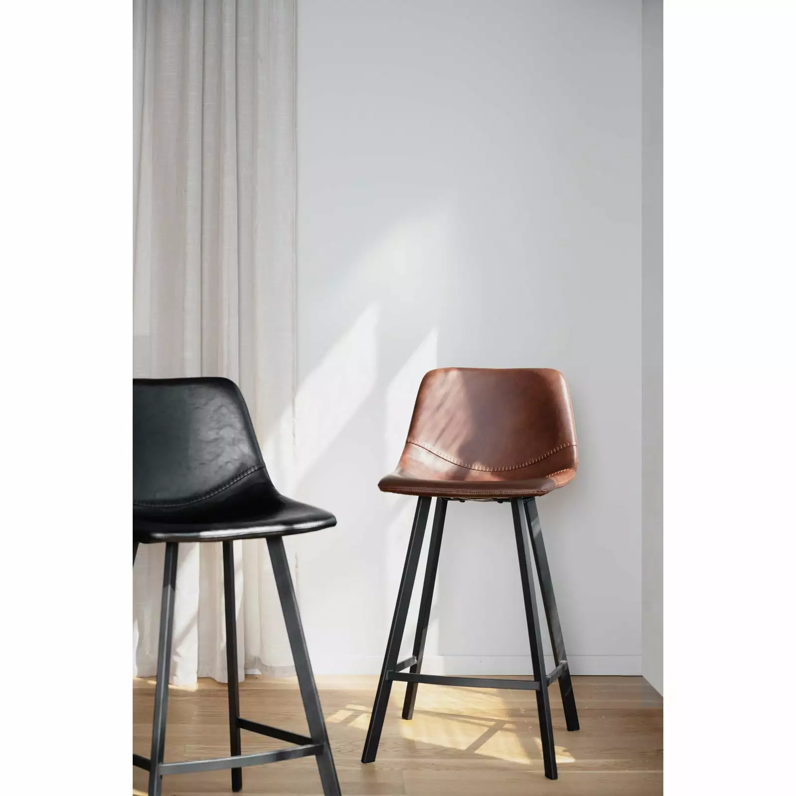 Rowico AB AUBURN Baarituoli 8 Rowico AB AUBURN Baarituoli - Image 8