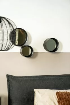 Floss Small Musta Kattovalaisin, BY-BOO -Huonekalu kauppa By Boo404 scaled e1630315391734