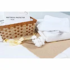 Unico Finland Oy HEAVEN BY UNICO Suojalakana -Huonekalu kauppa Heaven vuodetekstiilit milj2 5361d937 9019 4f8d a2a3 6b89afc4905c