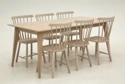 Pohjanmaan Kaluste Oy STADEN Ruokapöytä Tammi 180 X 100 Cm 4 Pohjanmaan Kaluste Oy STADEN Ruokapöytä Tammi 180 X 100 Cm -Huonekalu kauppa Staden poyta 180x100 Enni tuolit Nordic